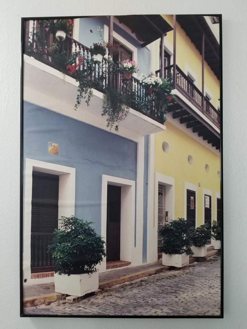 Сasa de vacaciones Black & White Comfort House San Juan
