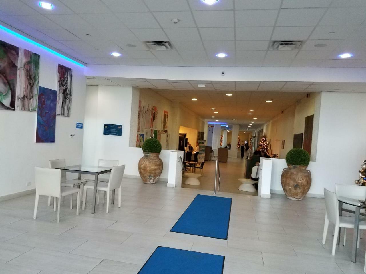 Apartahotel Esj Azul 1660 - Beach San Juan