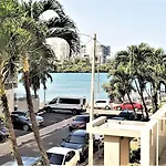 Kasa Ritz At The Lagoon Large Studio 1 Block To Beach At La Concha