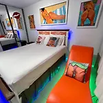 Hobie Oceanfront Apartment At Isla Verde