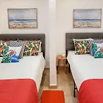 Casa Tortuga - Luxury By The Beach & Close To All!