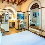 Charming Retreat In Old San Juan