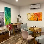 Castillo Del Parque Stylish 2Bed Calle Loiza Apartment