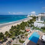 Beachfront Apartment- Near Foxwoods Casino