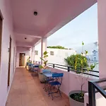 Room 6 Affordable Cool In Santurce Arts Area