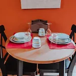 2 Cozy College Student Room With Ac, Wi-Fi, Kitchenette