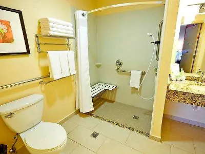 Holiday Inn Express El Caney Lodge On Ft Buchanan