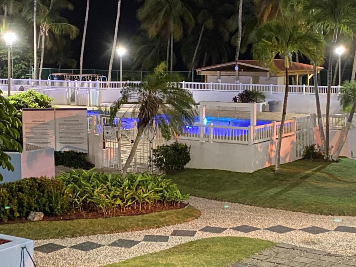 Hobie Oceanfront At Isla Apartamento San Juan
