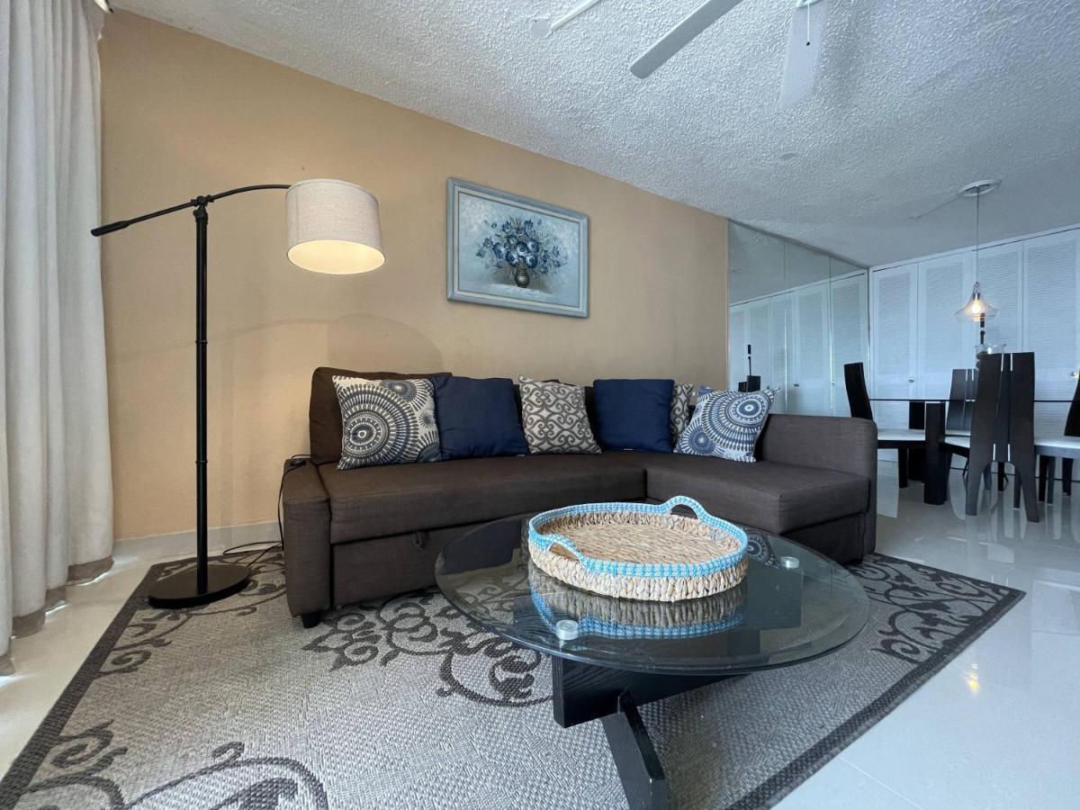 Apartahotel 2br At Isla