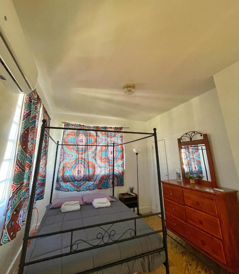 Hostal Eshta *