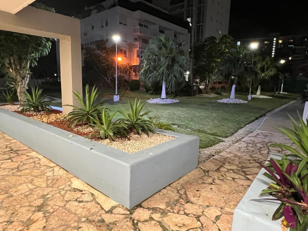 Beachfront Tropical Tantra Apartamento *