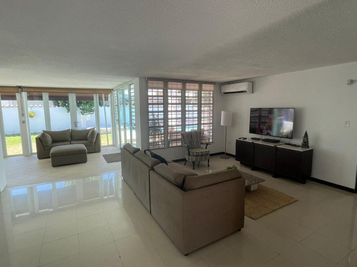 Сasa de vacaciones Casamar House Whit Pool 3 Bedrooms 3 Bathrooms *