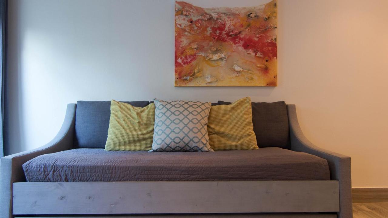 Breeze Point At Ocean Apartment *