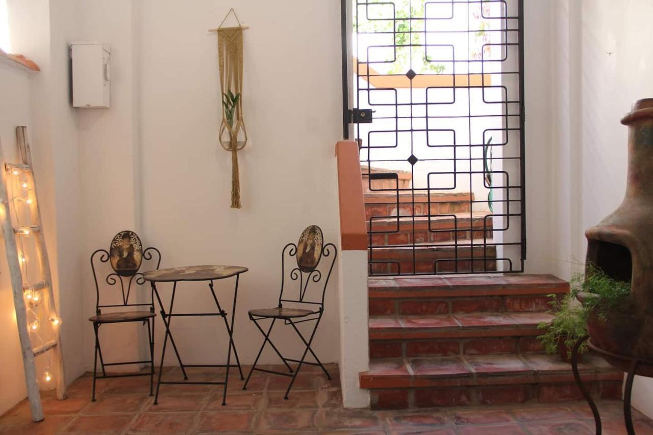 Footprints House At Yardley Place Сasa de vacaciones San Juan