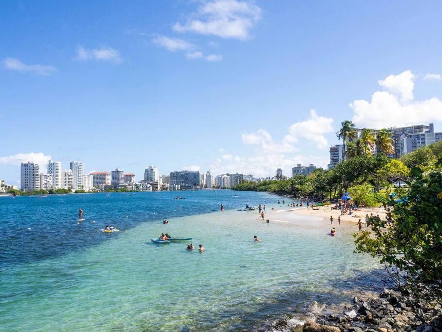 Comfy & Bright Apt @ Calle Loiza - Walk To Beach / Calle Loiza Abajo -n * San Juan