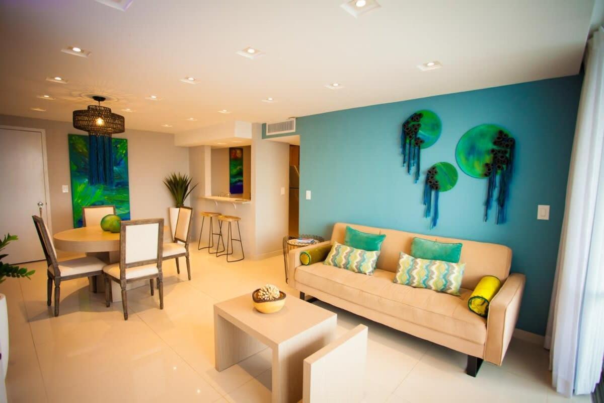 Apartment 2br Gem Ocean Front Building Isla