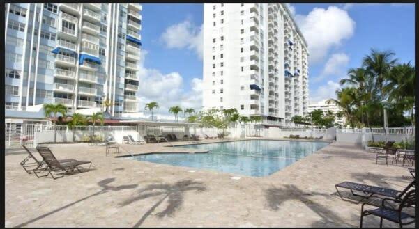 2br Gem Ocean Front Building Isla *
