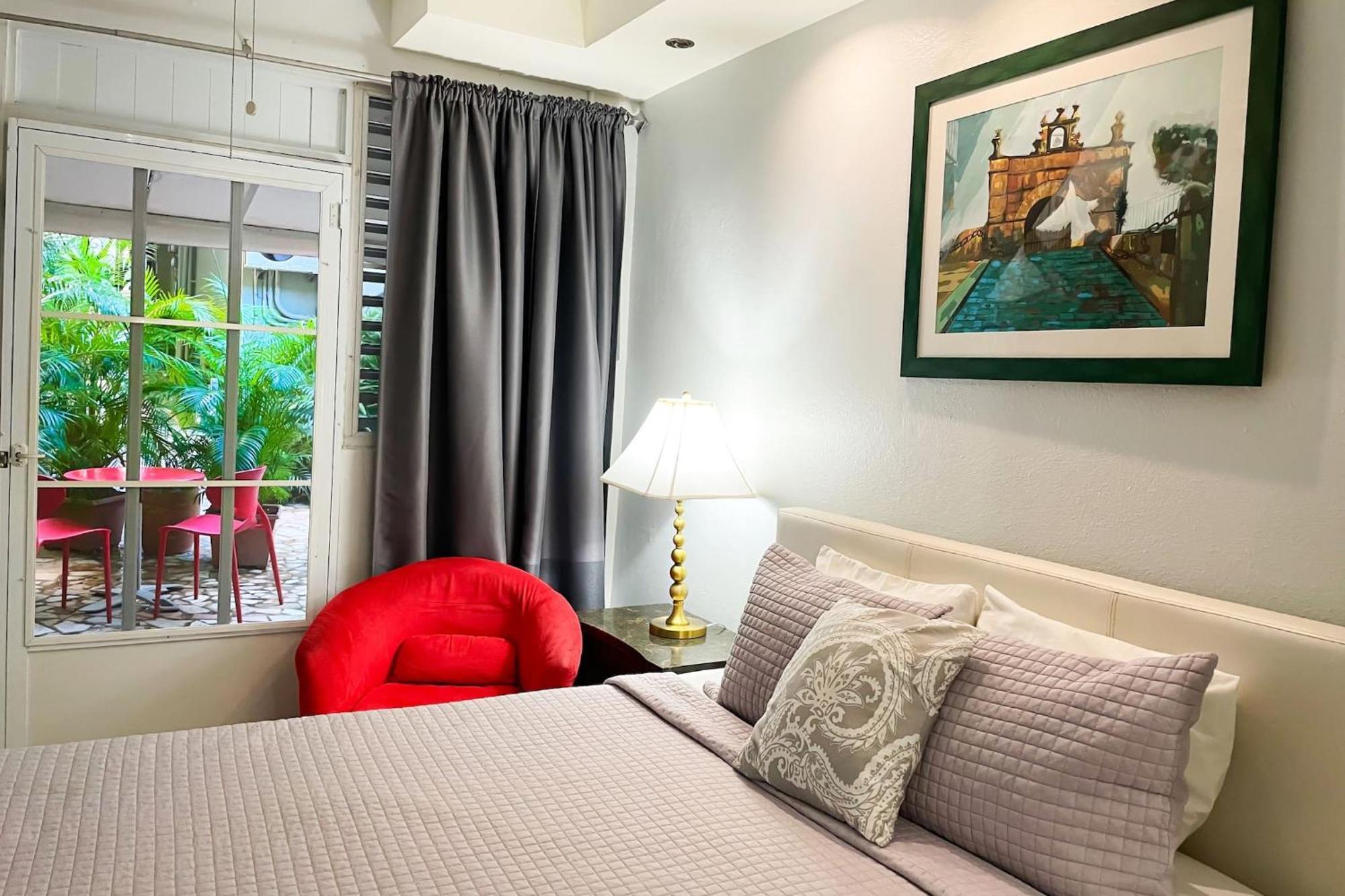 Lagoon Park Apartment *