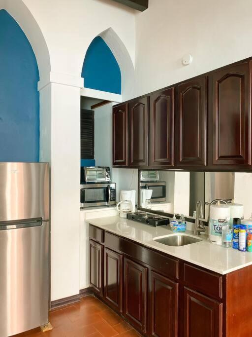 Apartment Just Remodeled In Colonial Osj Unique Location Local Experience *