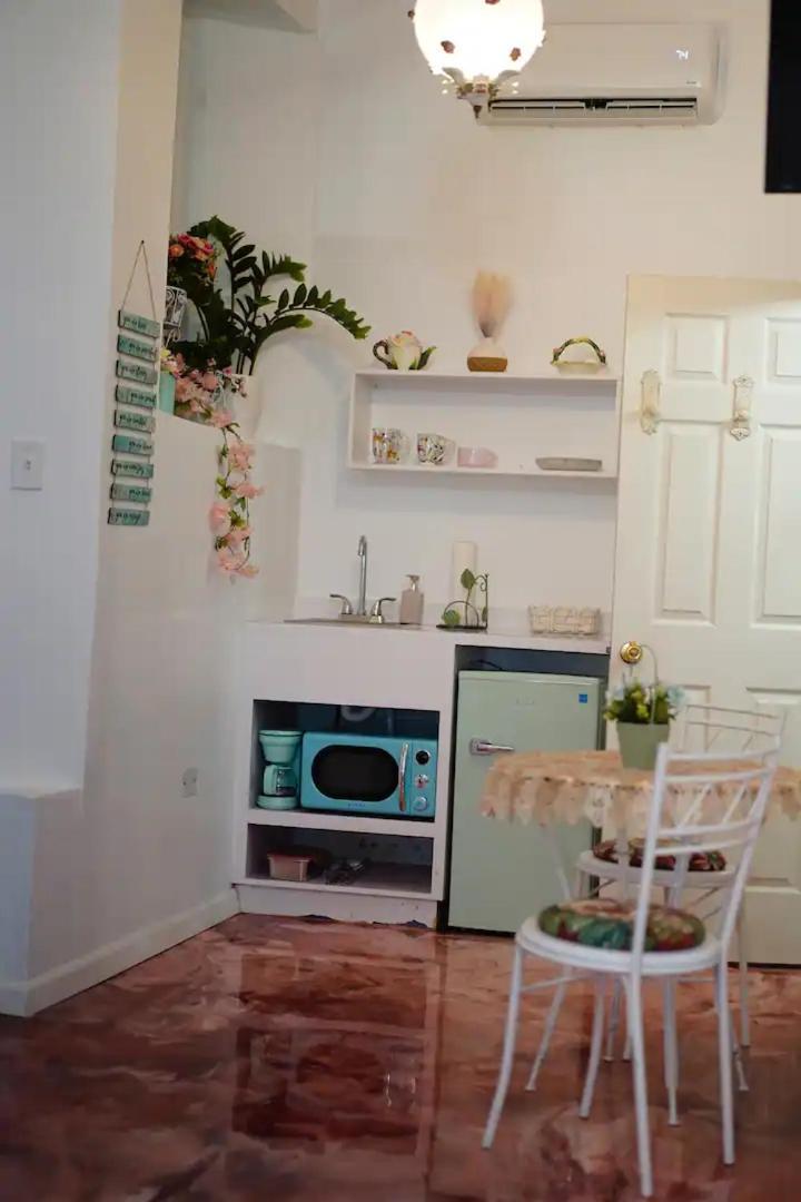 The & Vintage At Casa Of Essence In Heart Of Old Apartment *