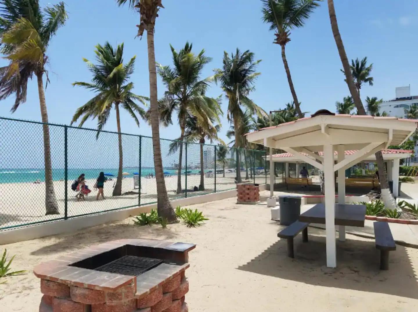 Apartamento Beachfront Apartment- Near Foxwoods Casino San Juan