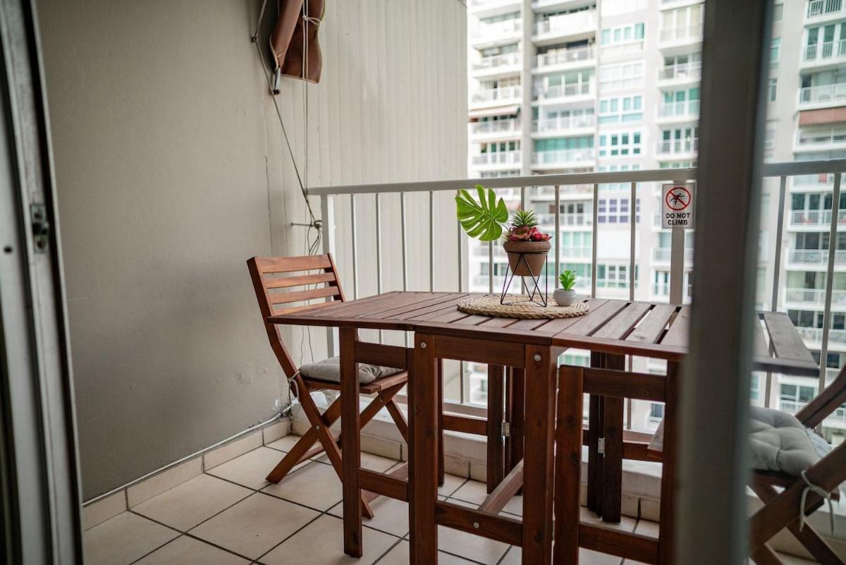 Isla Beachfront With Pool- Near Foxwoods Apartamento San Juan