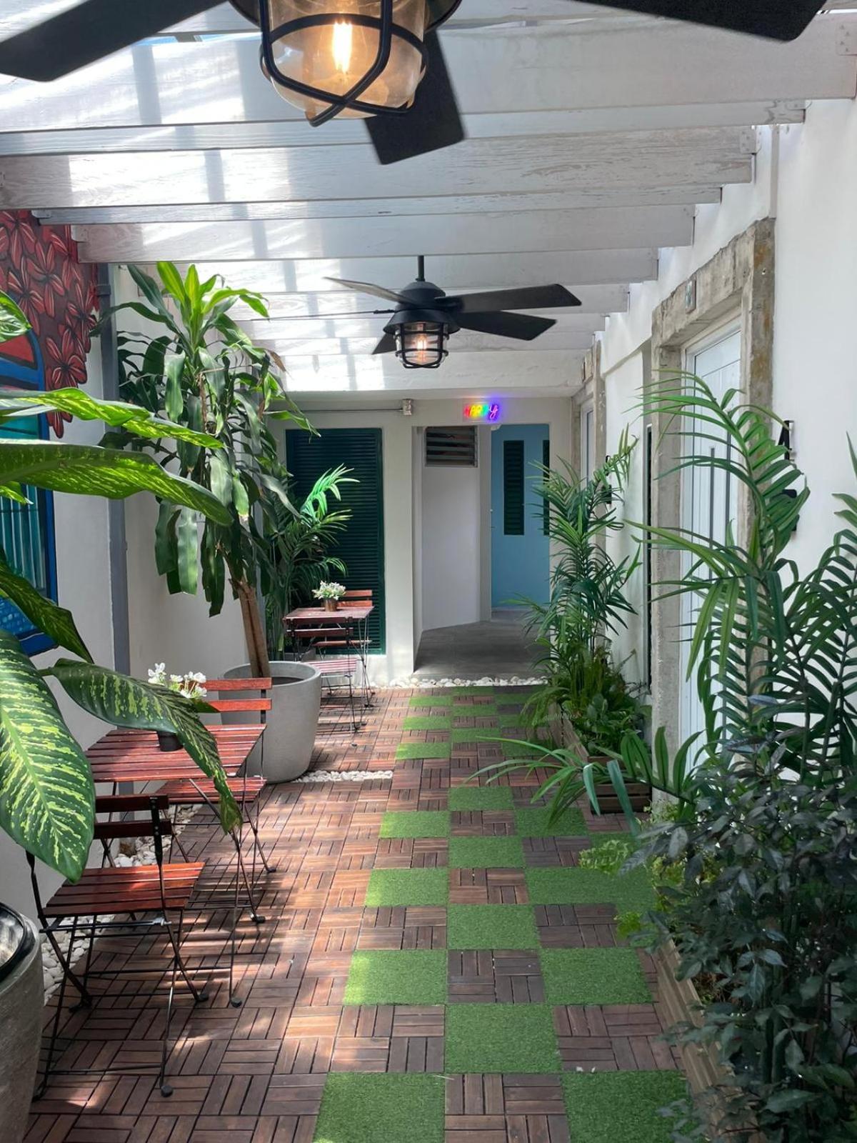 Tapia Haus 103 - Vibes Within Walking Distance