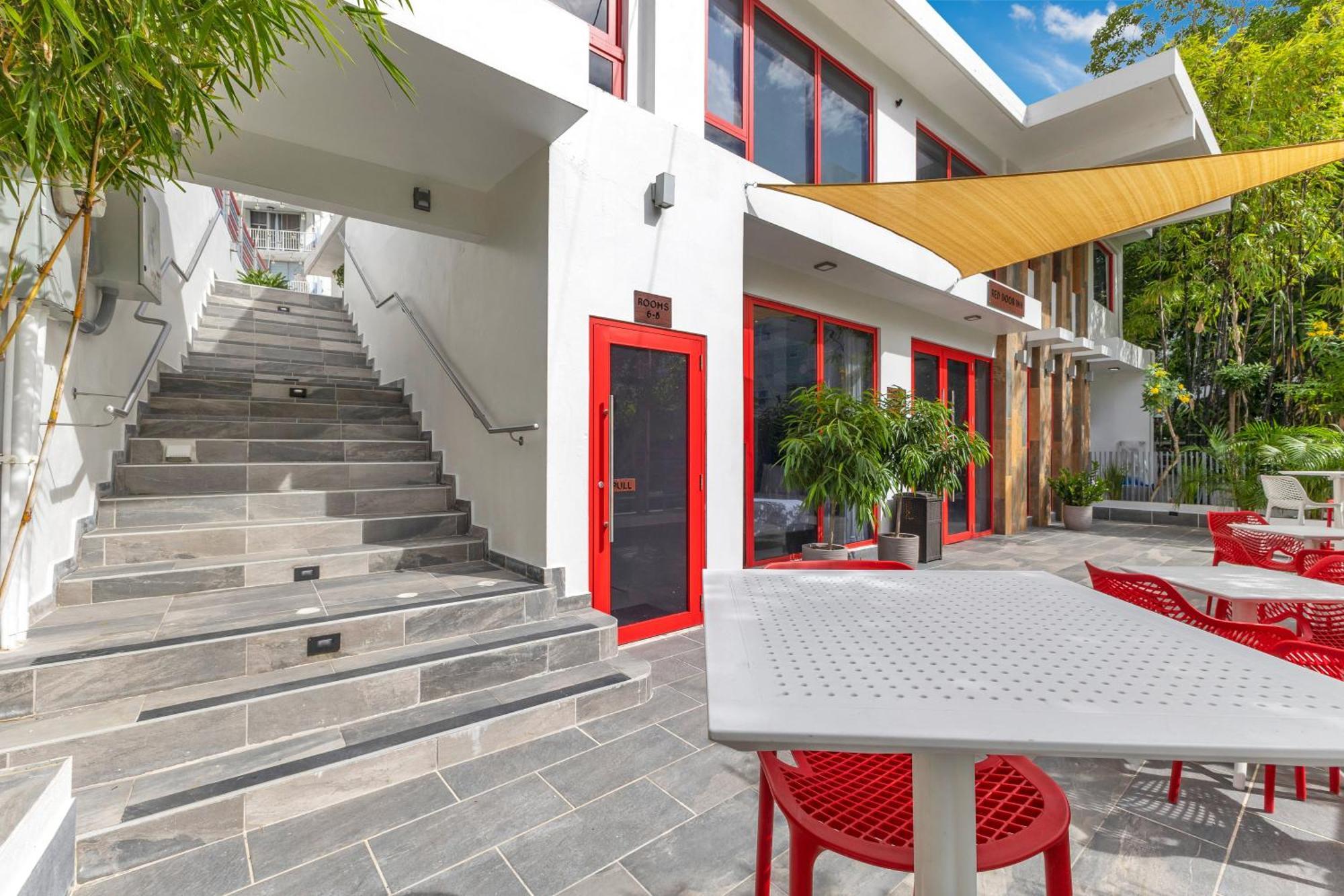 Hotel Red Door San Juan