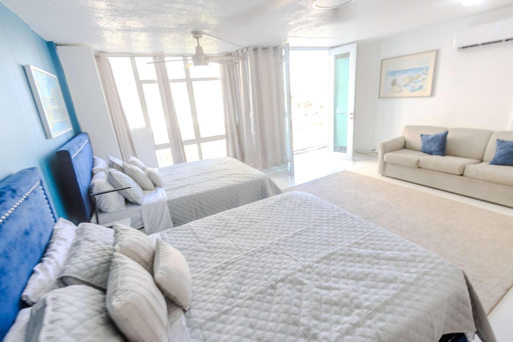 Apartamento Carolina Beachfront- With Pool & Family Fun! San Juan