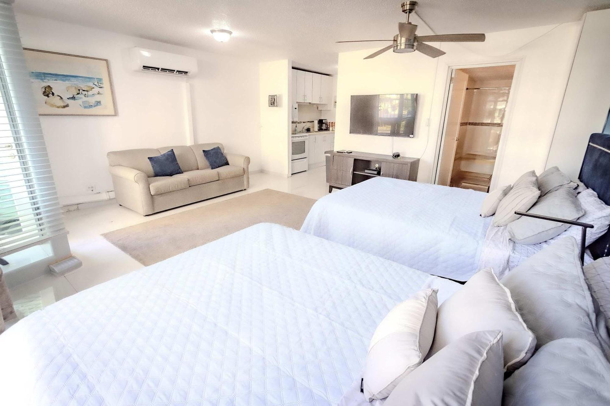 Apartamento Carolina Beachfront- With Pool & Family Fun! *