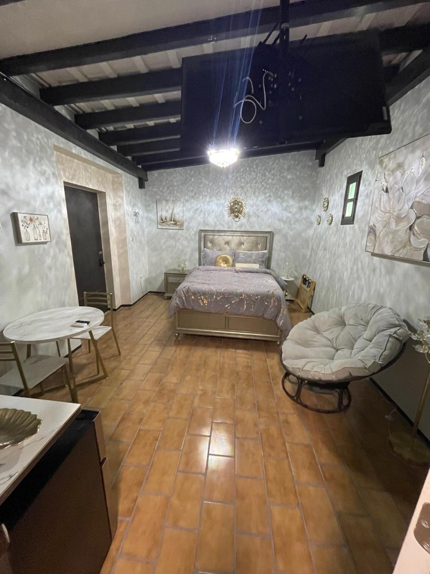 The & Vintage At Casa Of Essence In Heart Of Old Apartment San Juan