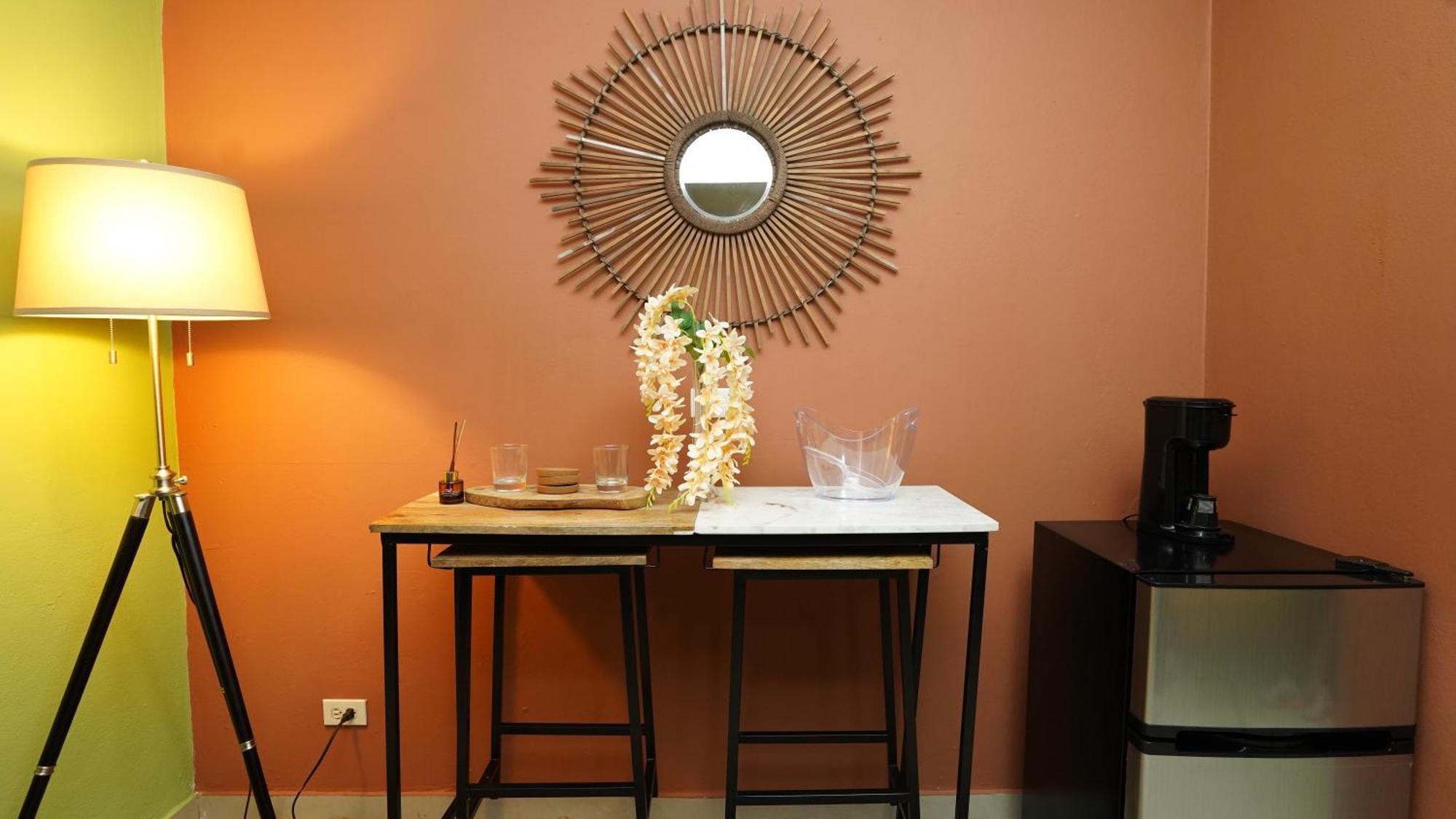 Aparthotel La Placita Hotel-suite 205 *