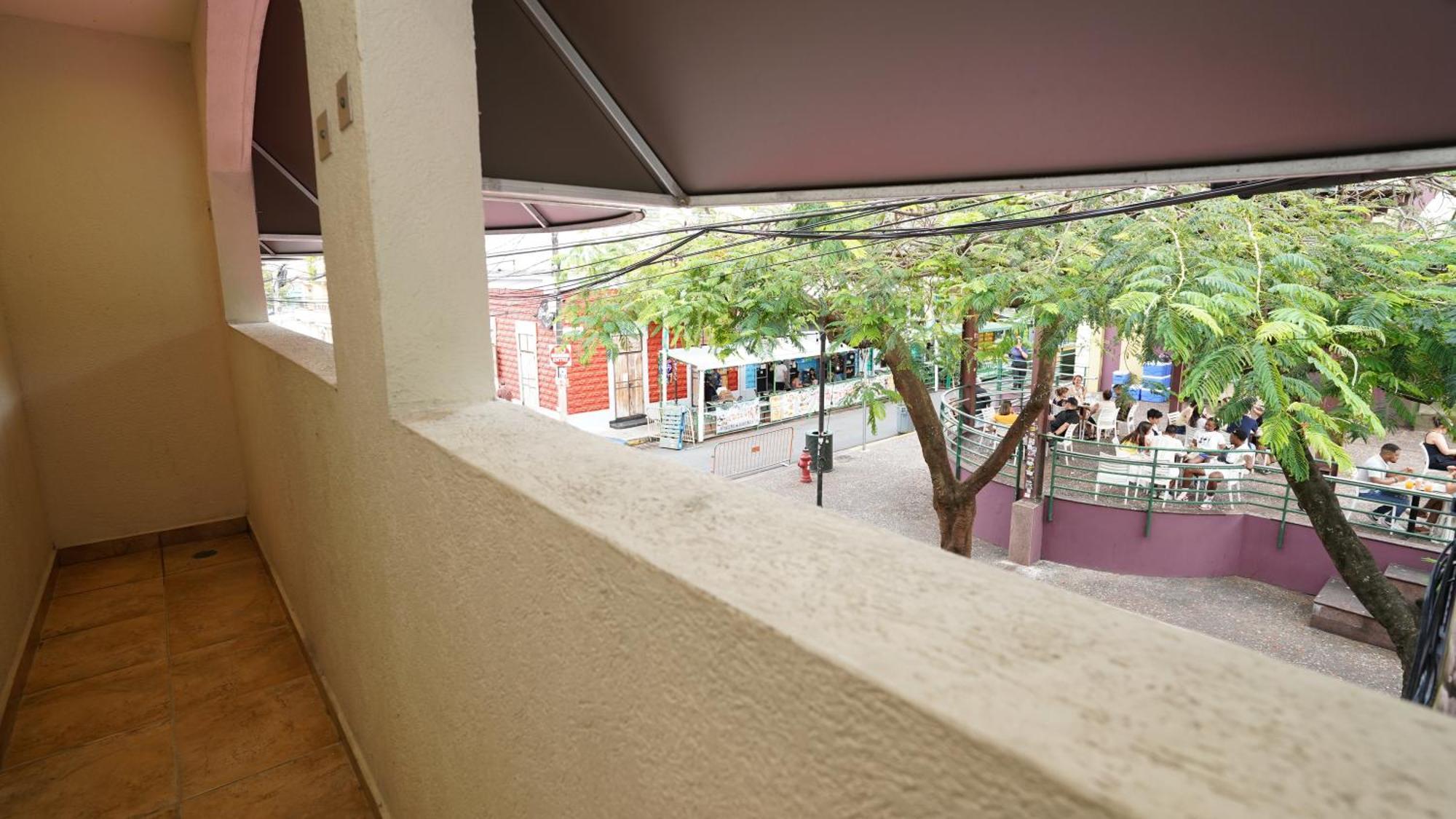 La Placita Hotel-suite 205 * San Juan