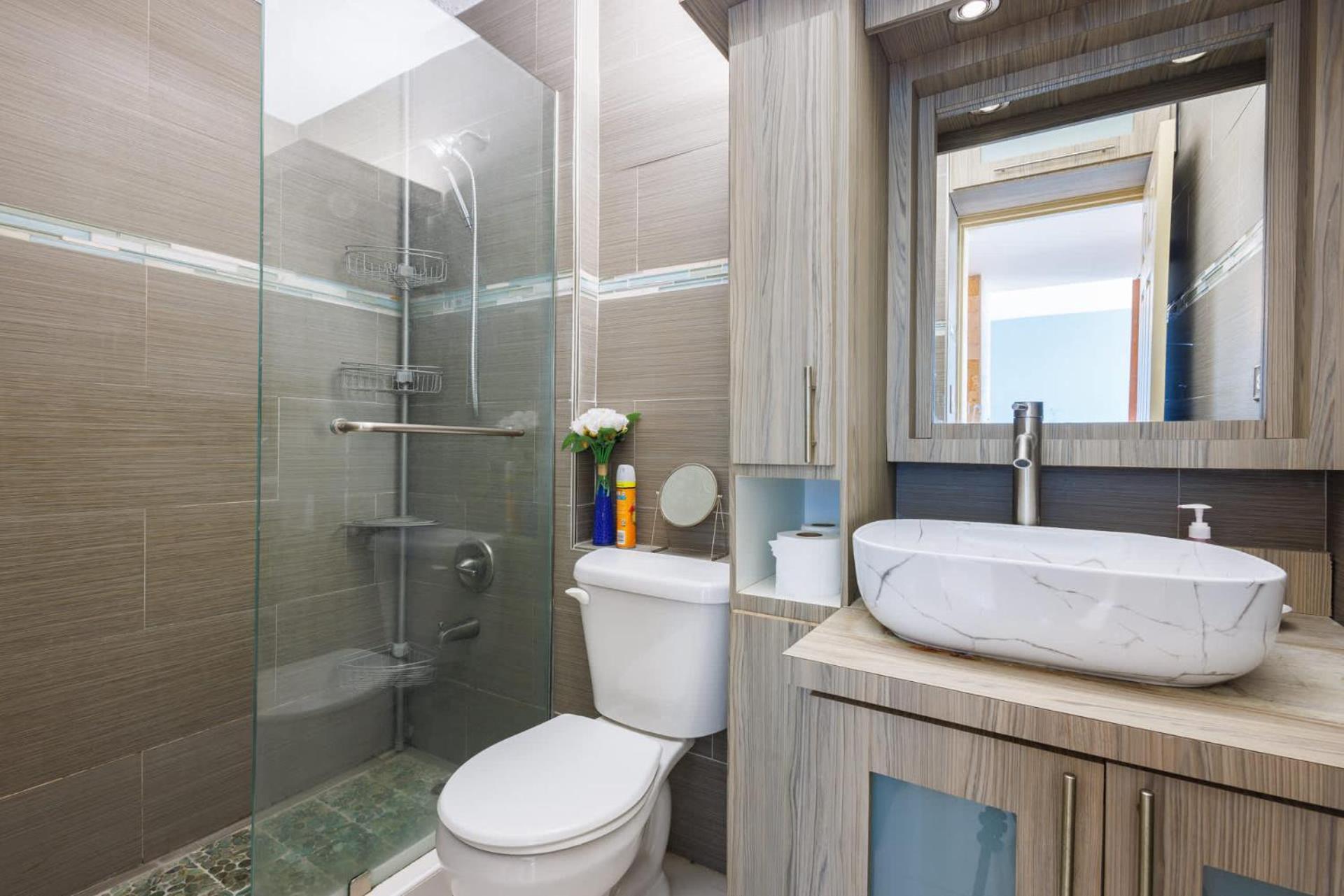 Beachfront Apartment- Near Foxwoods Casino Apartamento San Juan