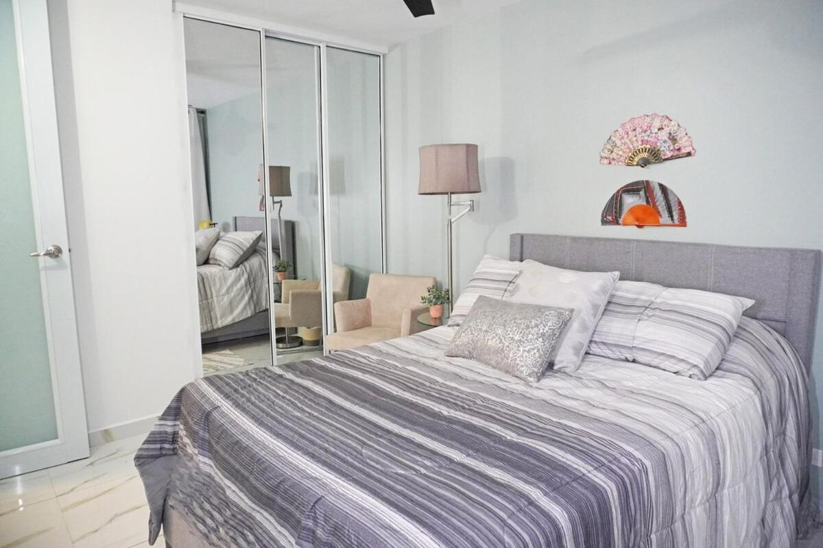 With A Panoramic View Apartamento