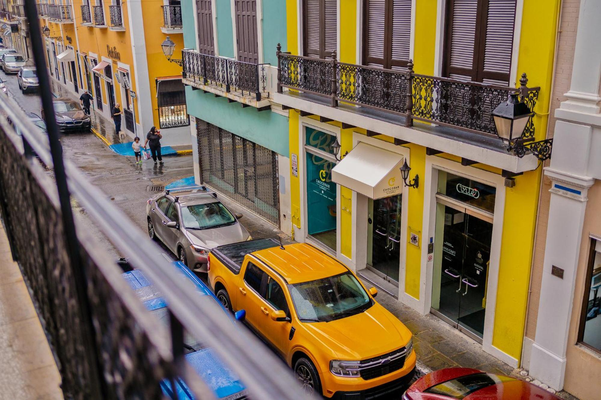Opal Penthouse - Balcony View - 5 Bedrooms San Juan