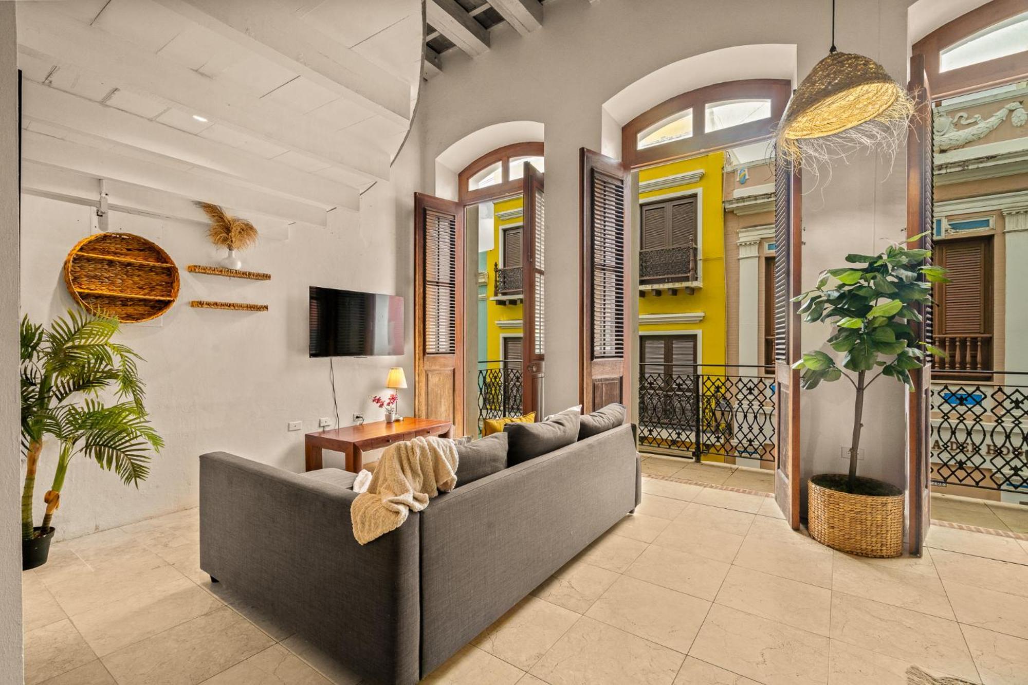 Opal Penthouse - Balcony View - 5 Bedrooms Apartamento San Juan