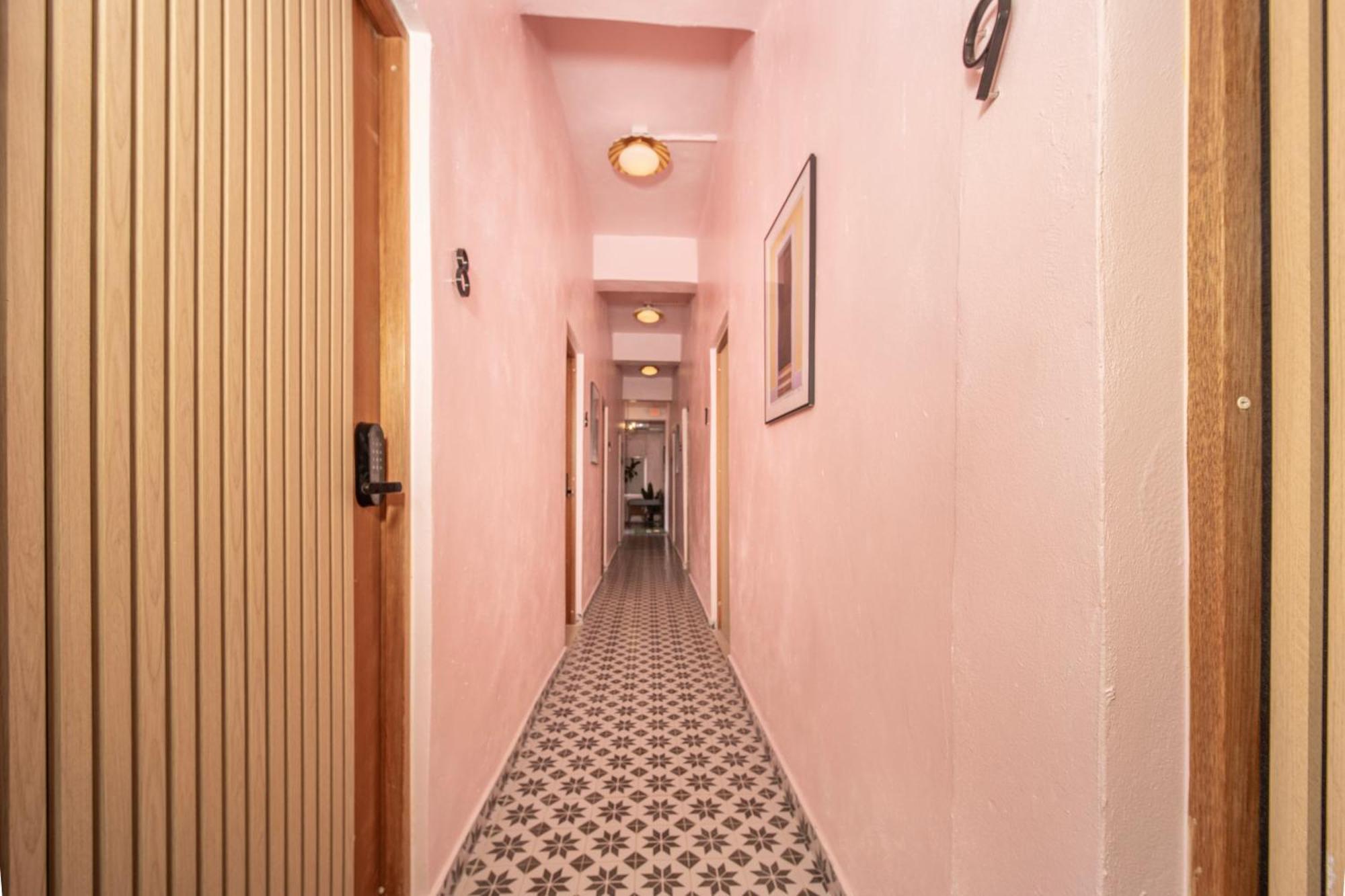 2 Stylish Escape By Calle Cerra Art Hotel San Juan