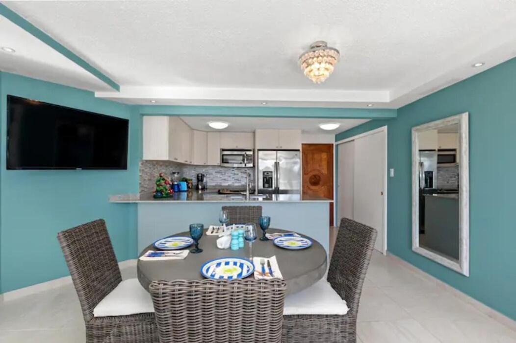 Apartamento Beachfront Retreat-panoramic Sunrise Views-1 Parking Spot San Juan