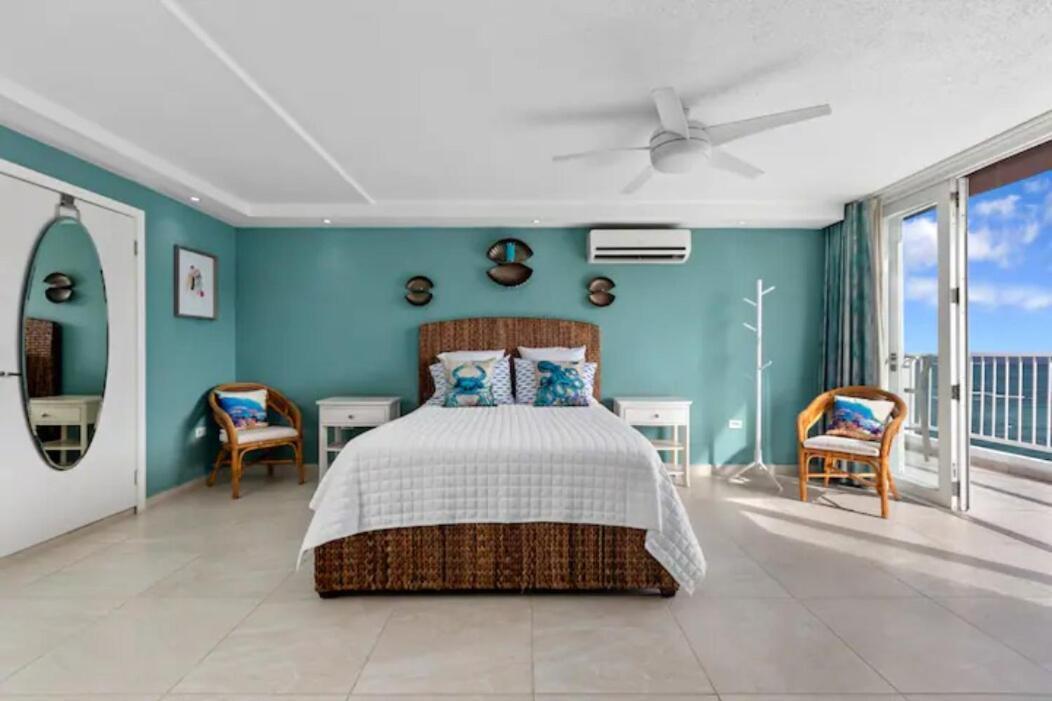 Beachfront Retreat-panoramic Sunrise Views-1 Parking Spot Apartamento