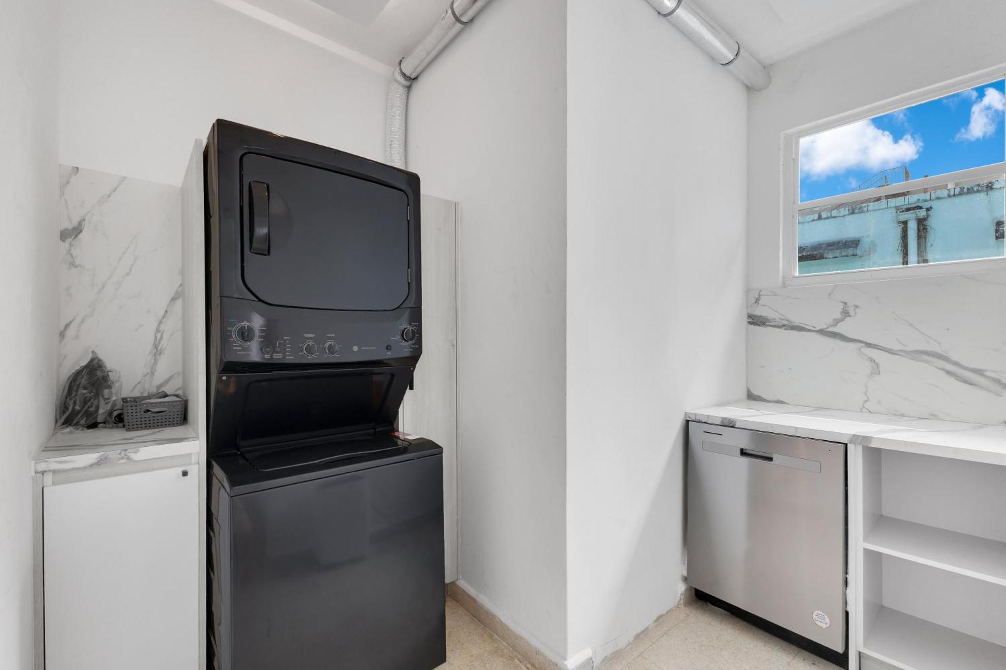 Amazing Group Near Beach, Nightlife For 18 Villa *