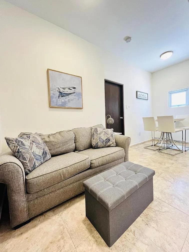 Apartment Western Blu