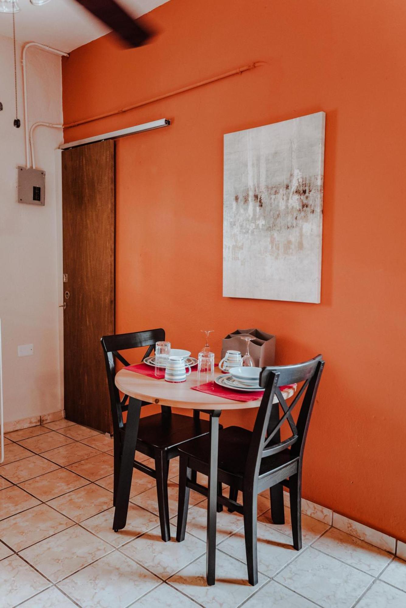 2 Cozy College Student With Ac, Wi-fi, Kitchenette San Juan