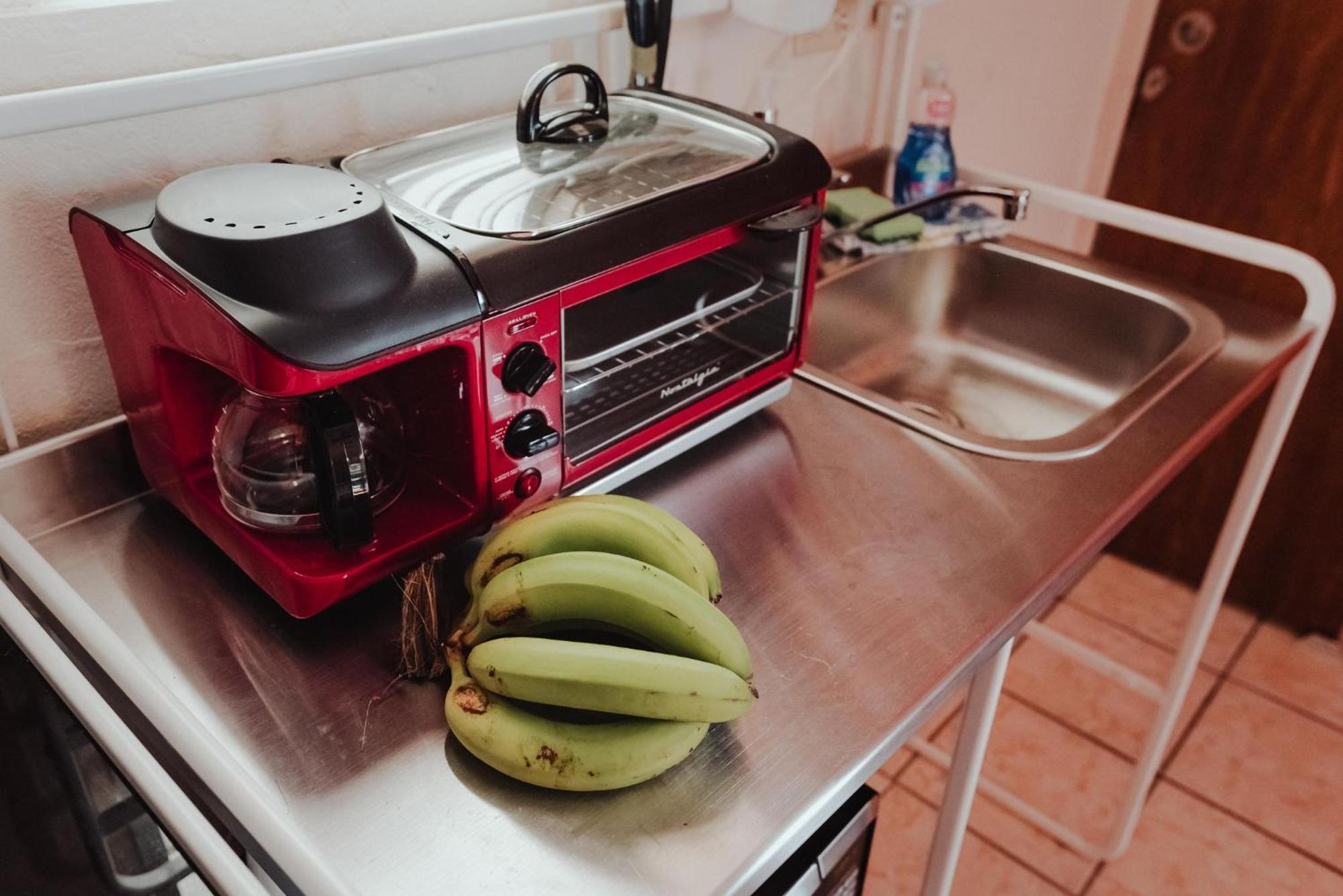 2 Cozy College Student With Ac, Wi-fi, Kitchenette * San Juan