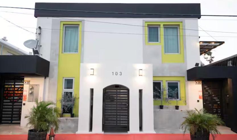 Hotel Tapia Haus 103 - Vibes Within Walking Distance 3*