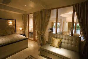Hotel Chateau Cervantes San Juan