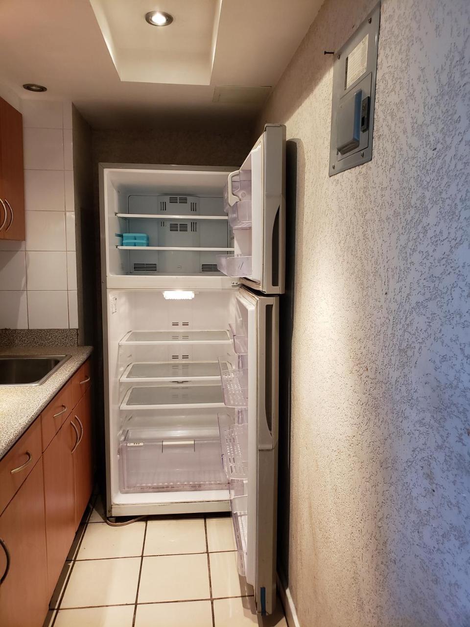 In San Juan, 4 Guests Max, 1 Br-1 Bth, Full Kitchen, Free Internet-parking Apartamento