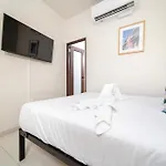 Room 3 Vibrant Walkable Hub In Santurce