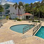 Ocean Breeze Studio With Lagoon View - 4 Guests