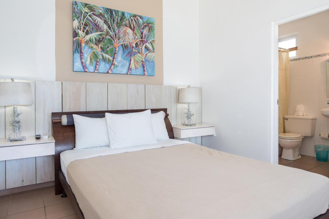 Tres Palmas Hotel 3*